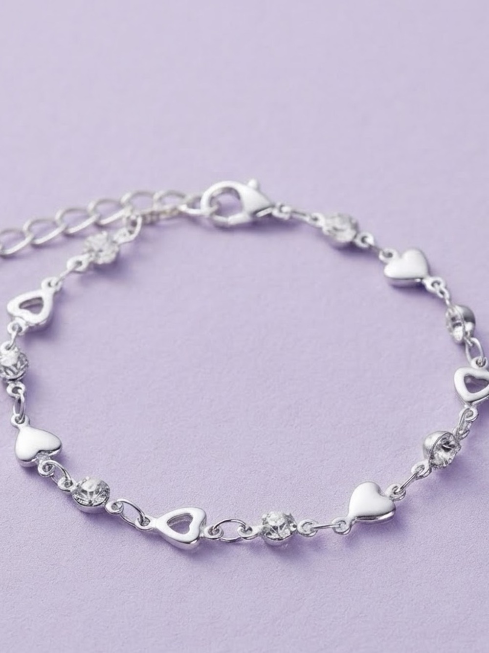 Silver Heart Link women’s Bracelet - Picture 2 of 2